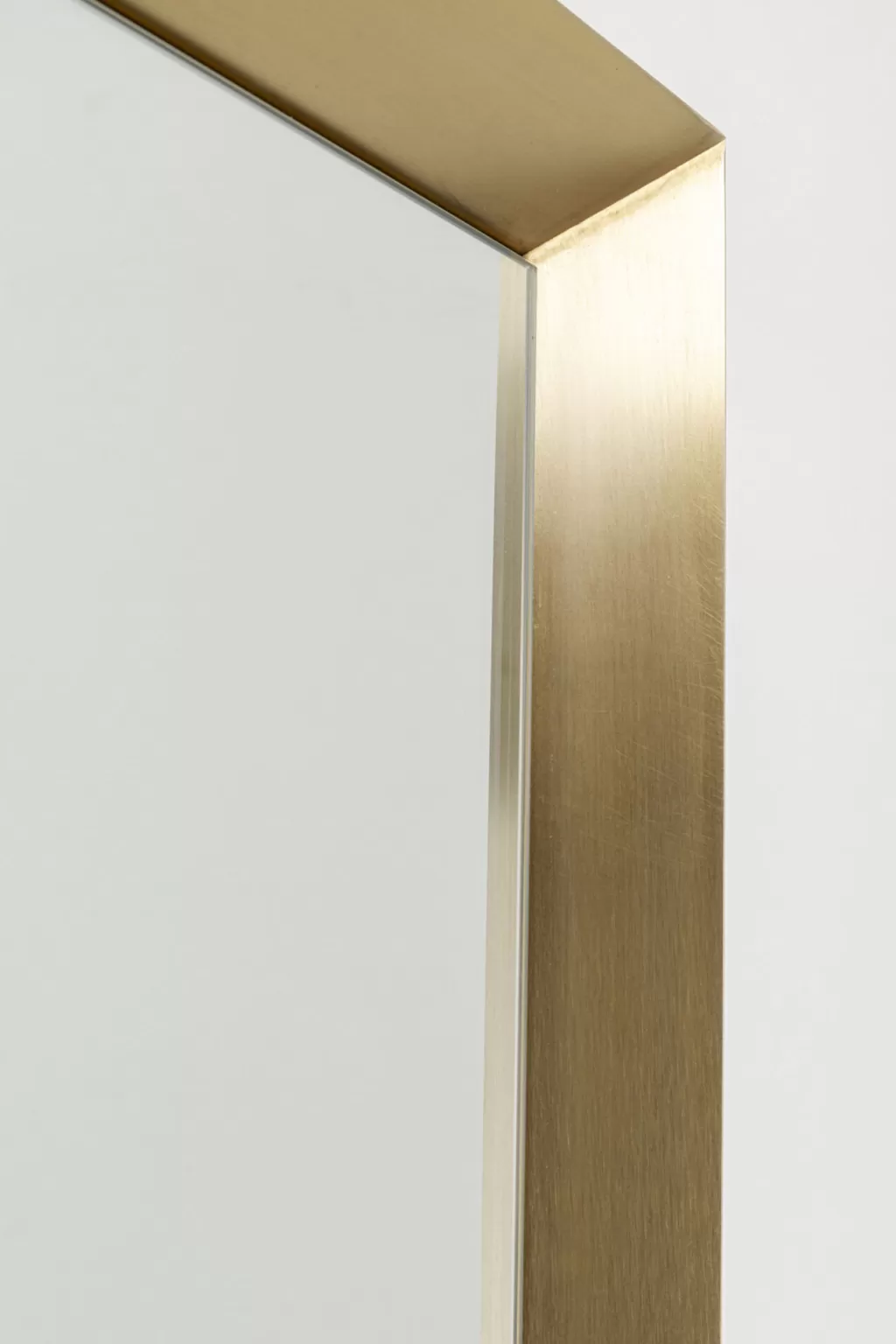 Peilit>KARE Design Arezzo Brass Trapez Seinäpeili Messinki 65(45)x160cm
