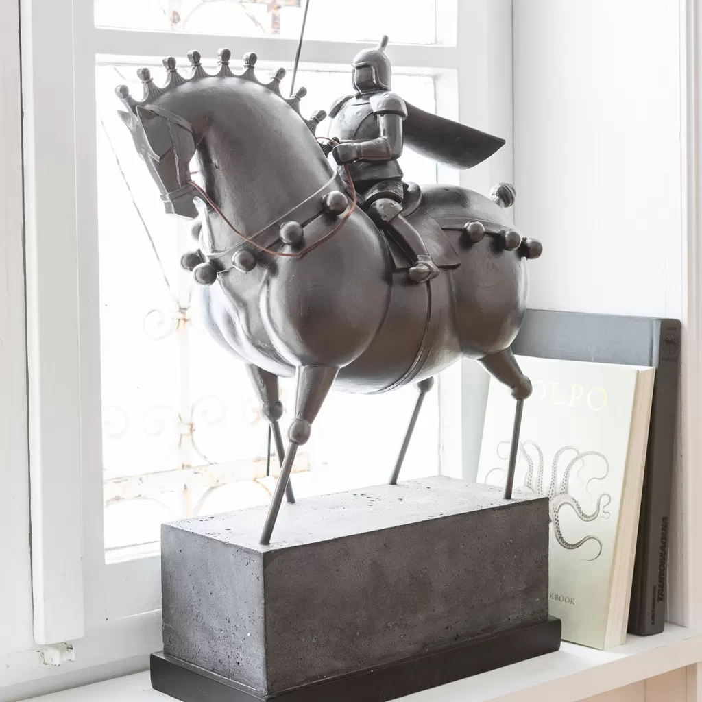 Koriste-Esineet>KARE Design Black Knight Koriste-esine