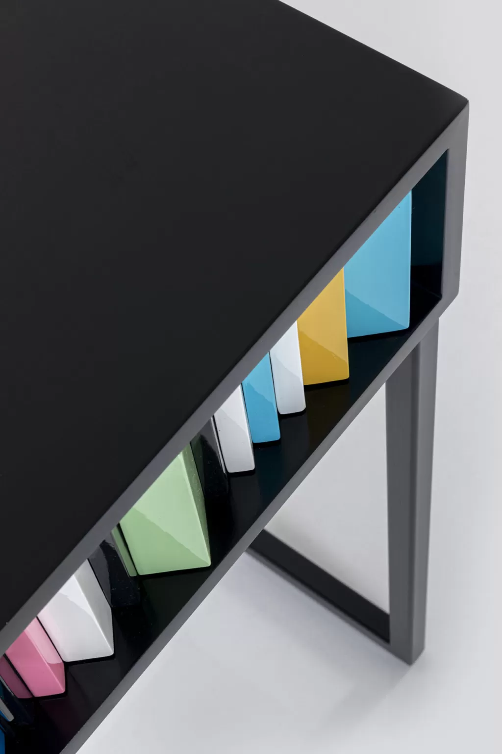 Konsolipöydät Ja Sivupöydät>KARE Design Concertina Colore Konsolipöytä - Monivärinen, 136x40cm