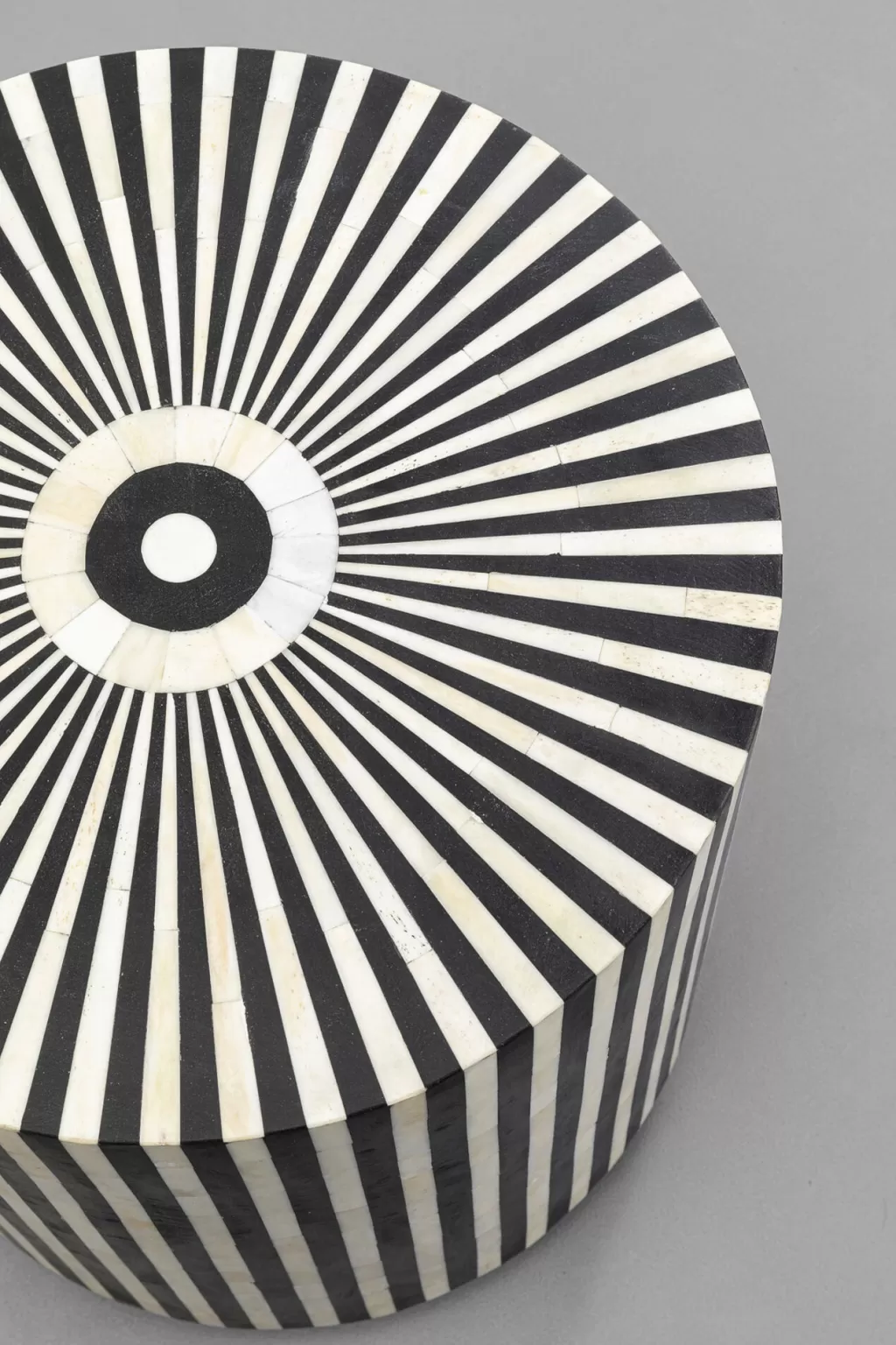 Sohvapöydät>KARE Design Electra Sivupöytä Ø40cm