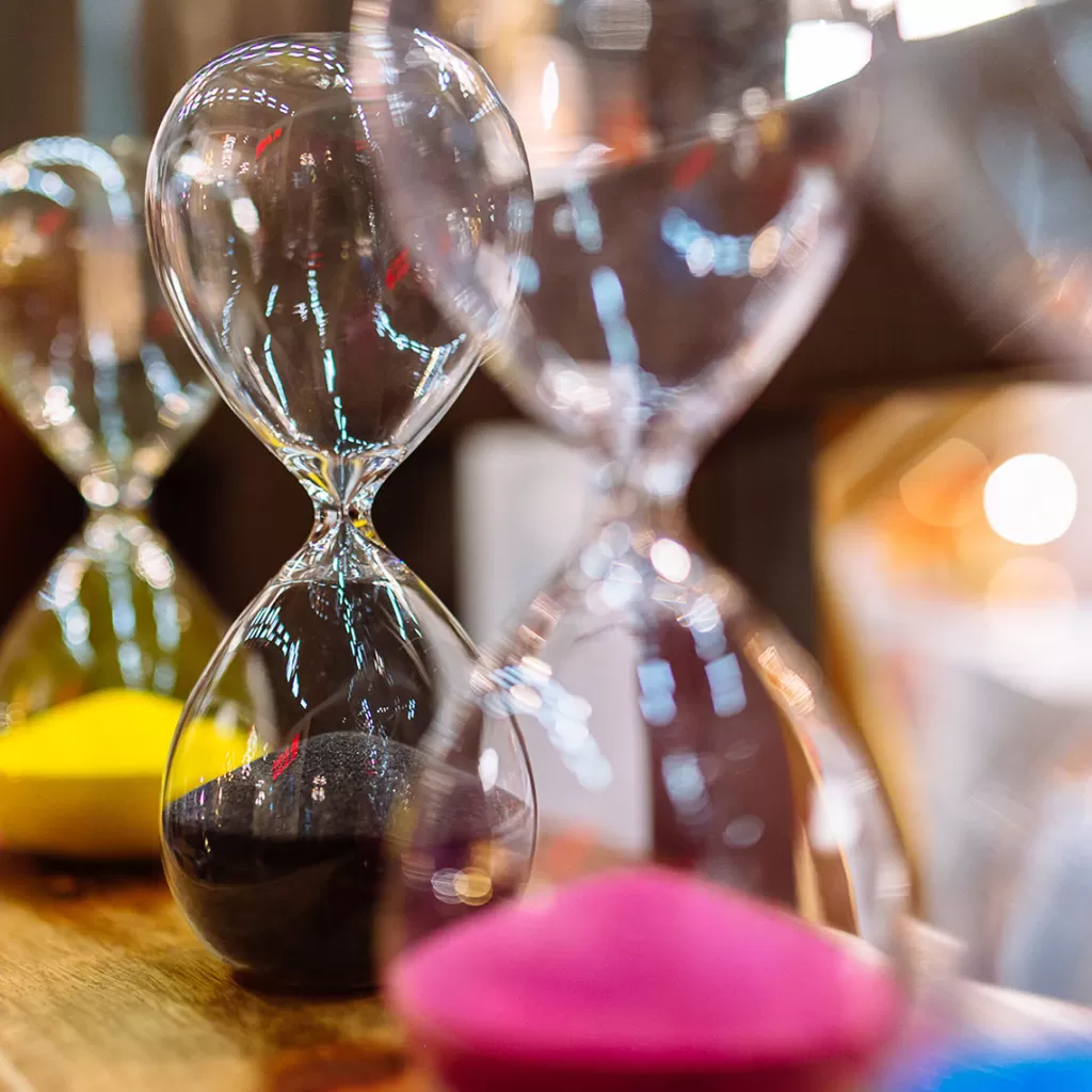 Koriste-Esineet>KARE Design Hourglass Timer Tiimalasi 20cm, Useita Värejä