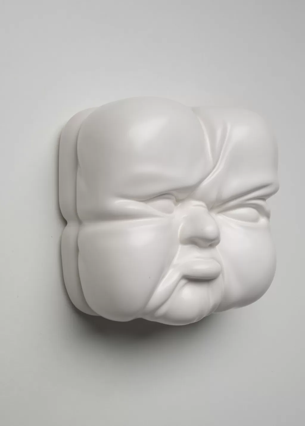 Seinäkoristeet>KARE Design One Face Seinäkoriste 18cm
