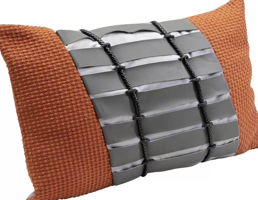 Sisustustyynyt>KARE Design Tyre Tyyny 50x30cm